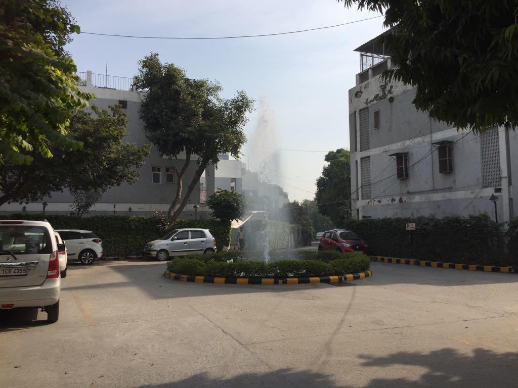 Homestay Chateau 39 New Delhi Ngoại thất bức ảnh